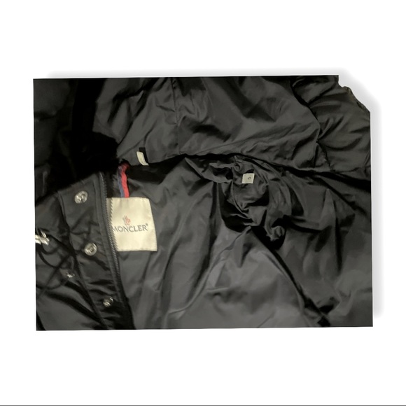 Moncler - Picture 5 of 6